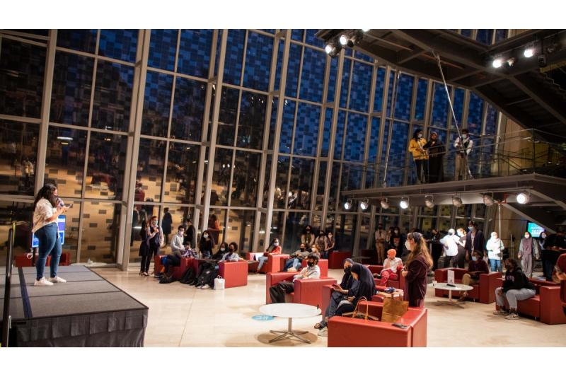 طلبة جامعة نورثويسترن قطر يطلقون مجلة أدبية