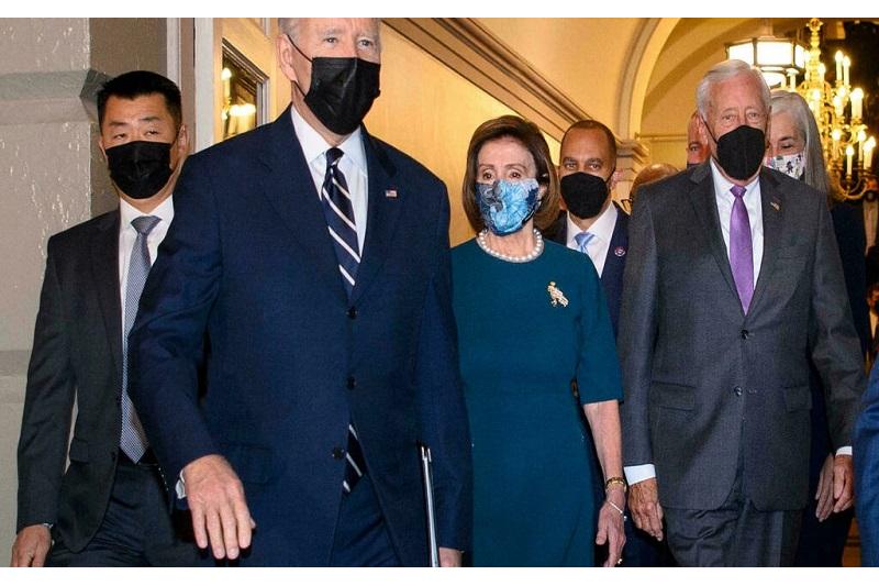 بايدن يخفّض قيمة خطته "التاريخية" للانفاق الاجتماعي إلى 1750 مليار دولار