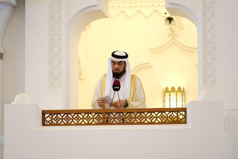 المريخي: الإسلام دين عالمي جاء ليحق الحق ويبطل الباطل