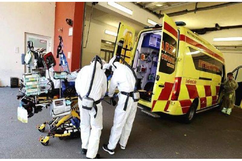 مستشفيات ألمانيا تأمل في أن يخف الضغط عنها رغم انتشار أوميكرون