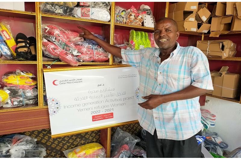 الهلال الأحمر القطري ينفذ مشاريع إنتاجية للأسر اليمنية اللاجئة في الصومال
