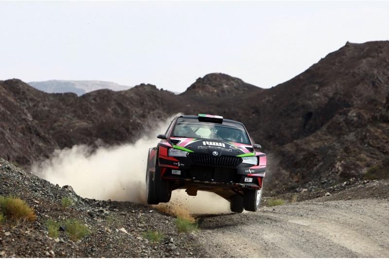 العطية يسعى لحصد لقبه السابع في رالي عمان صحار الدولي