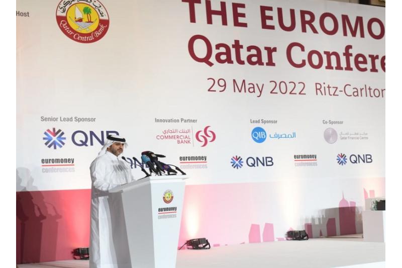 محافظ مصرف قطر المركزي: النشاط الاقتصادي في قطر اليوم أقوى بكثير مما كان عليه في 2020