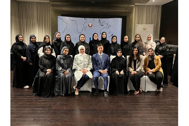 ورش عمل وفعاليات متنوعة تنظمها برامج المتحدثين الأمريكيين