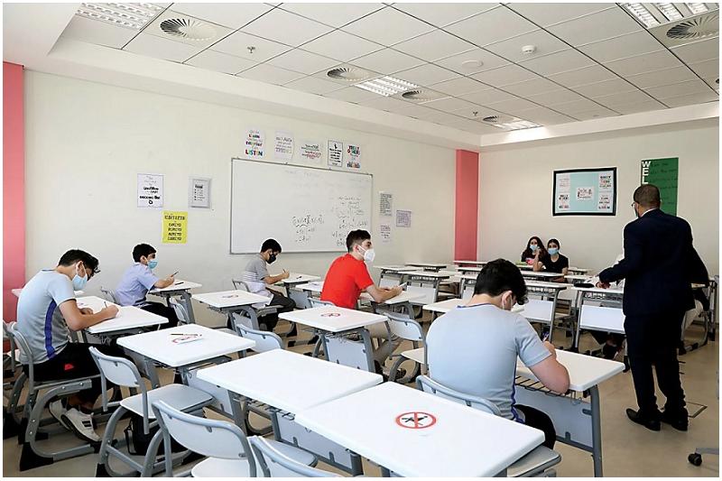 طلبة المدارس الخاصة في قطر يحققون نتائج لافتة في الاختبارات الدولية