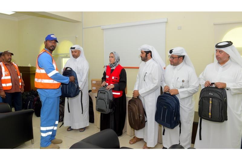 "البلدية" تطلق مبادرة "صحتك أولوية" تقديرا لجهود العمال