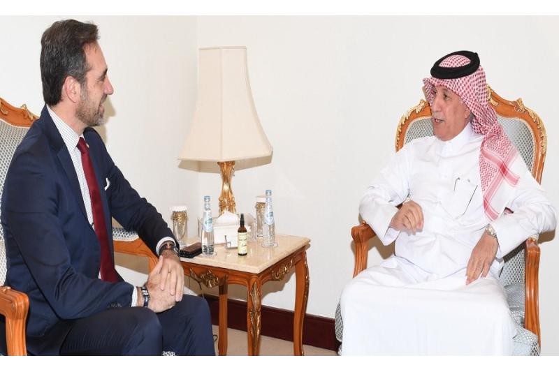 وزير الدولة للشؤون الخارجية يجتمع مع رئيس لجنة الصداقة القطرية الأوروبية بالبرلمان الأوروبي