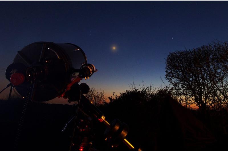 سكان الأرض على موعد مع ظاهرة فلكية مميزة مطلع العام الجديد