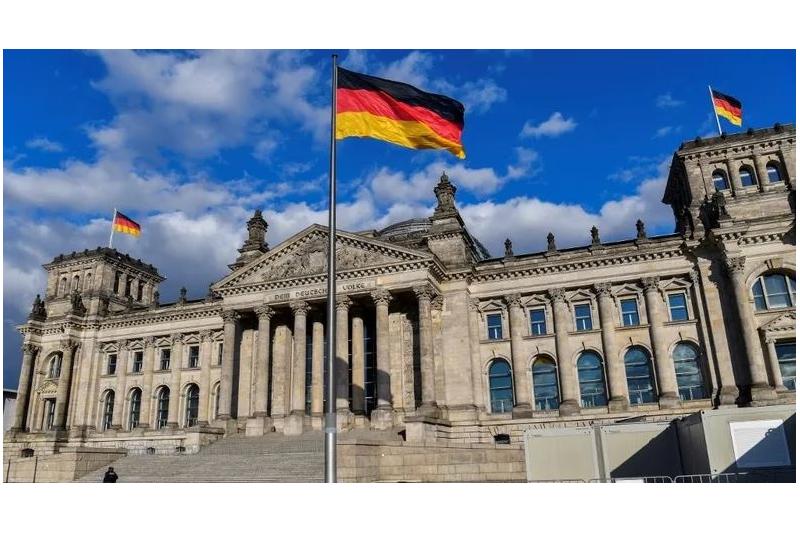 ألمانيا تشدد قواعد السفر للقادمين من الصين