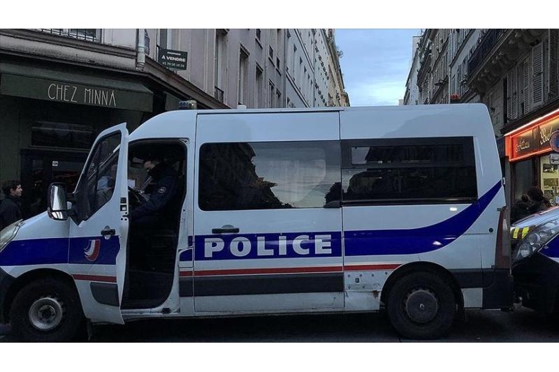 القنصلية التركية في فرنسا تتعرض لاعتداء بزجاجات المولوتوف