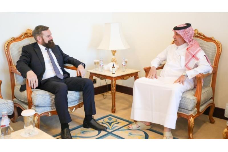 وزير الدولة للشؤون الخارجية يودع السفير السويسري