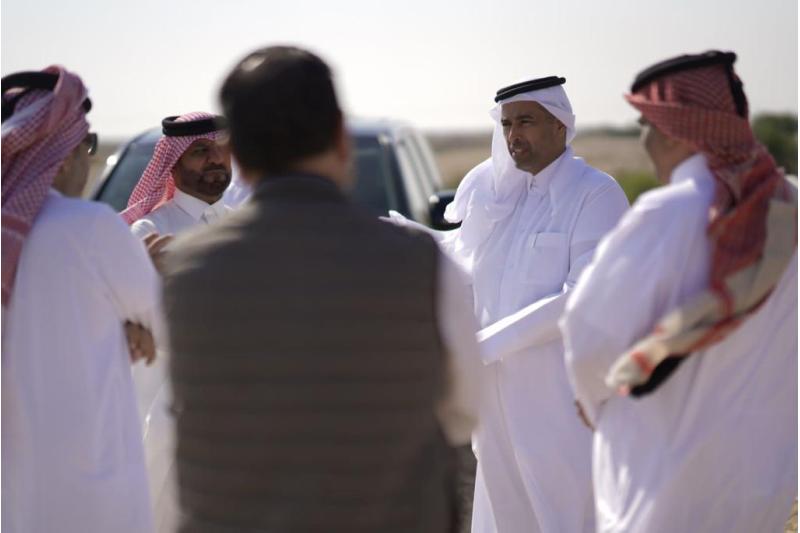 وزير البيئة يؤكد ضرورة اتخاذ الإجراءات اللازمة لحماية البيئة والحياة الفطرية بكافة مناطق الدولة