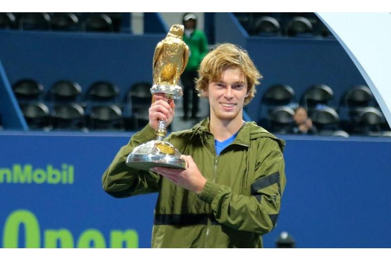 الروسي روبليف يتصدر قائمة نجوم بطولة قطر إكسون موبيل المفتوحة للتنس للرجال 2023