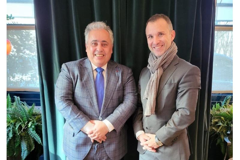 رئيس مجموعة الصداقة الفرنسية القطرية في الجمعية الوطنية الفرنسية يجتمع مع سفير دولة قطر