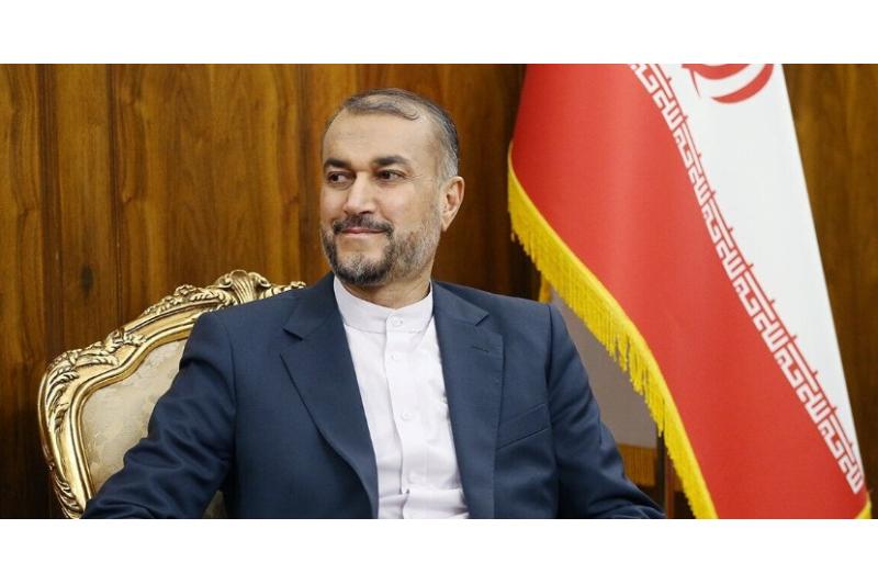 وزير الخارجية الإيراني يبدي ارتياحه لاستعادة العراق دوره الطبيعي في المنطقة