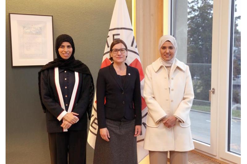 مساعد وزير الخارجية تجتمع مع رئيسة اللجنة الدولية للصليب الأحمر