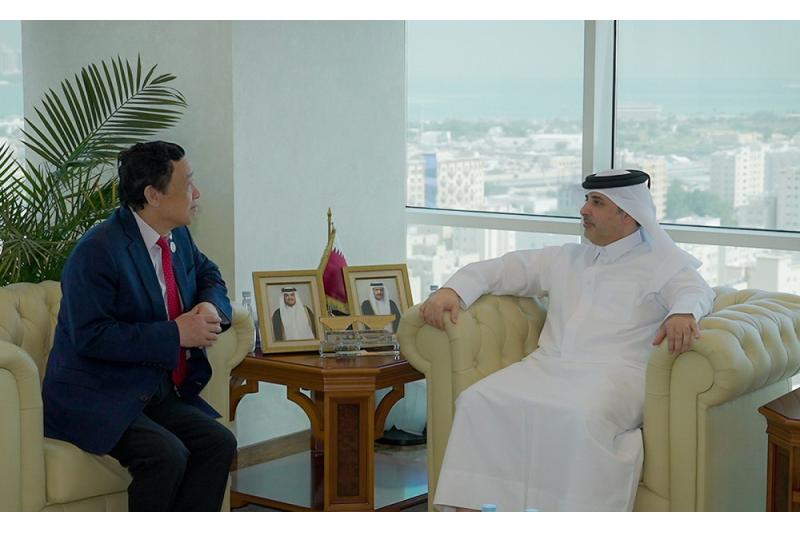 وزير البلدية يجتمع مع مدير عام منظمة "فاو"