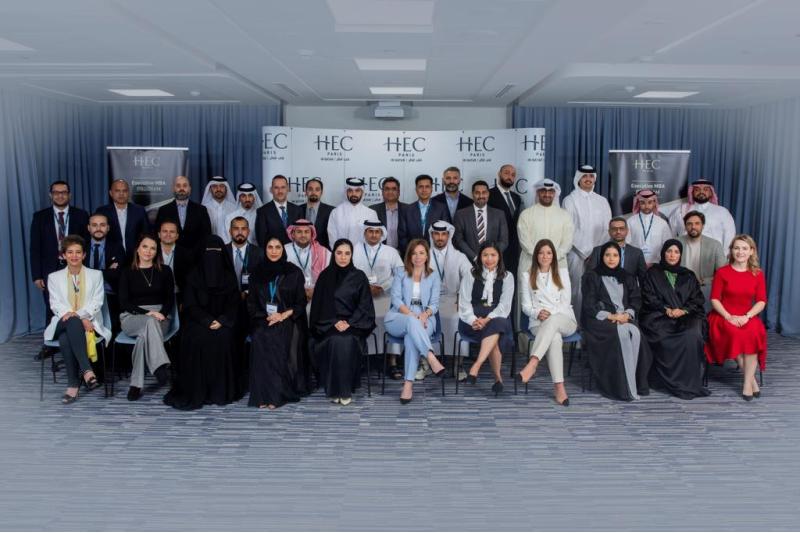 جامعة الدراسات العليا لإدارة الأعمال HEC Paris في قطر ترحب بالدفعة الجديدة لبرنامج ماجستير إدارة الأعمال التنفيذي لعام 2024