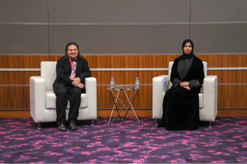 مساعد وزير الخارجية تجتمع مع ممثل برنامج الأغذية العالمي في اليمن