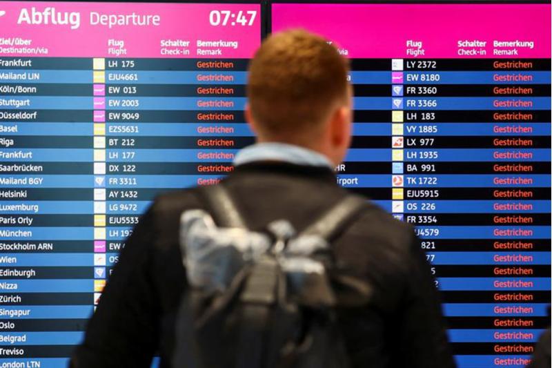 إلغاء أكثر من 680 رحلة طيران بسبب الإضرابات في ألمانيا