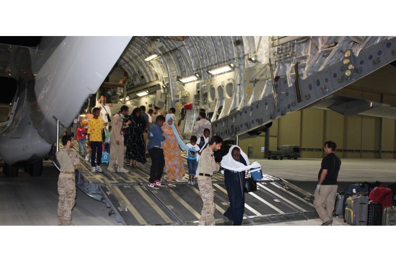 إجلاء 168 سودانيا من حملة الإقامة القطرية من السودان