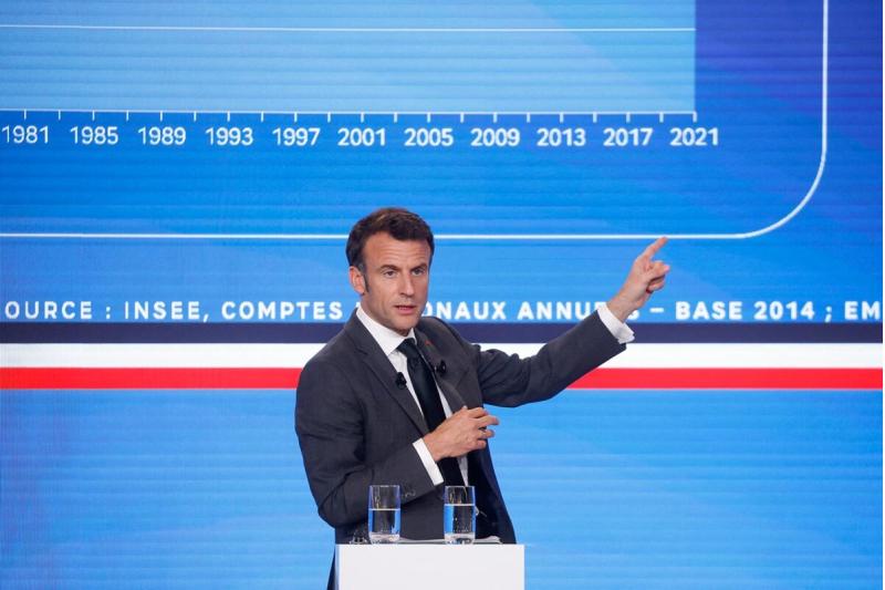 الرئيس الفرنسي يعلن استراتيجيته لتسريع إنعاش القطاع الصناعي