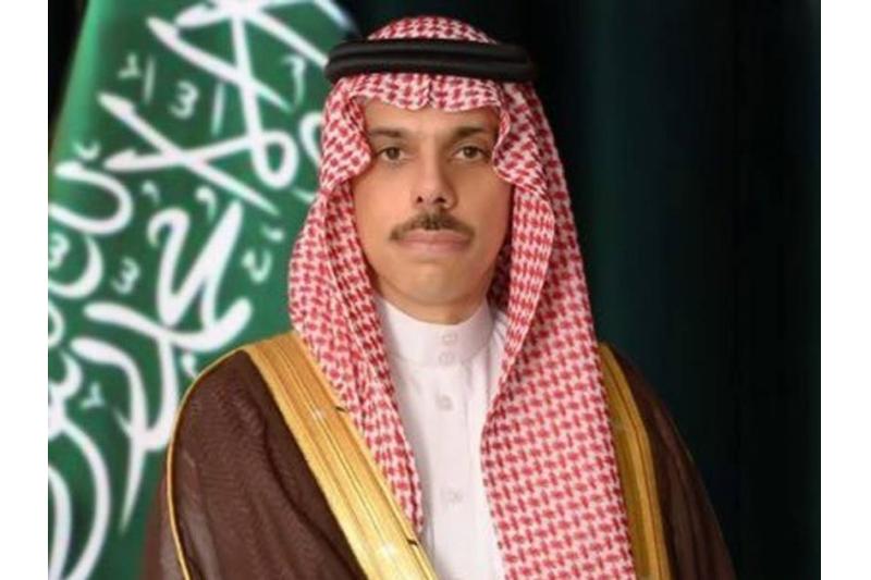 وزير الخارجية السعودي يبحث مع نظيره الأمريكي تكثيف التنسيق في العديد من القضايا الإقليمية والدولية