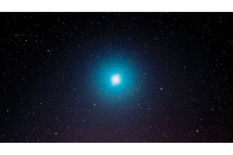 طلوع نجم سهيل في سماء قطر الخميس القادم