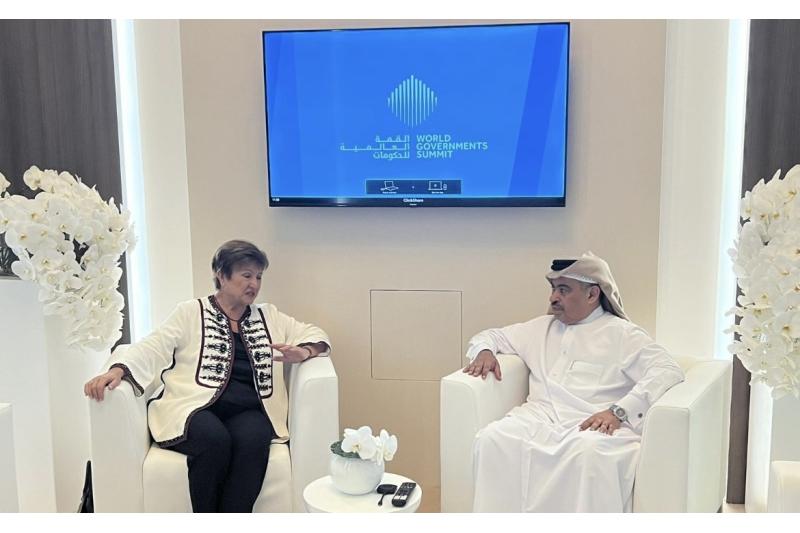 وزير المالية يجتمع مع مدير صندوق النقد