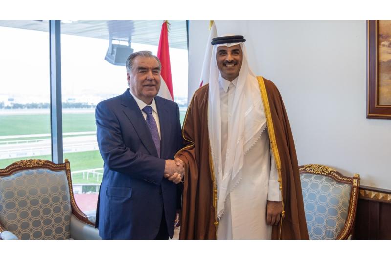 سمو الأمير يستقبل رئيس طاجيكستان