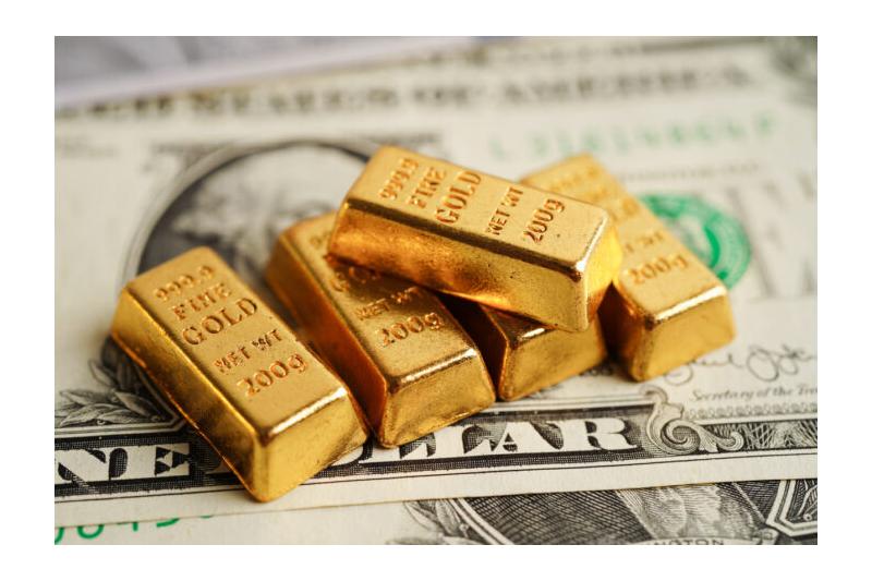 الذهب يستقر مع تعويض انخفاض العائد على سندات الخزانة لارتفاع الدولار