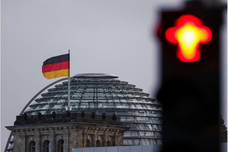 نراجع أسعار المنتجين بألمانيا 4.4% في يناير على أساس سنوي