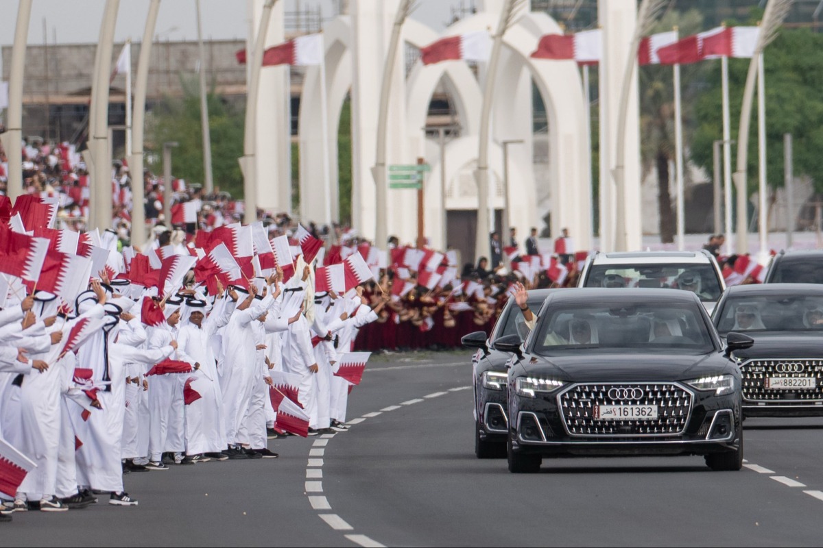 سمو الأمير يشهد عرض اليوم الوطني