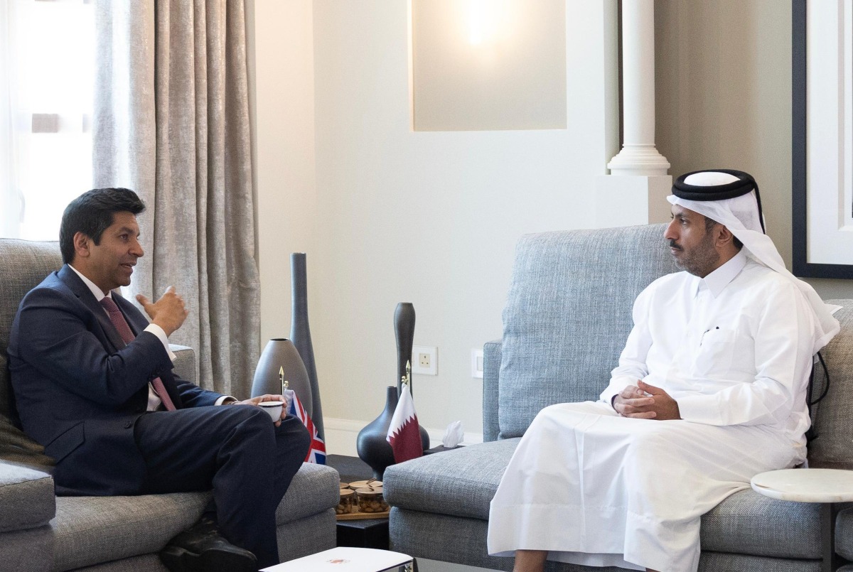 وزير التجارة والصناعة يجتمع مع كبير مستشاري رئيس الوزراء البريطاني للأعمال والاستثمار والتجارة