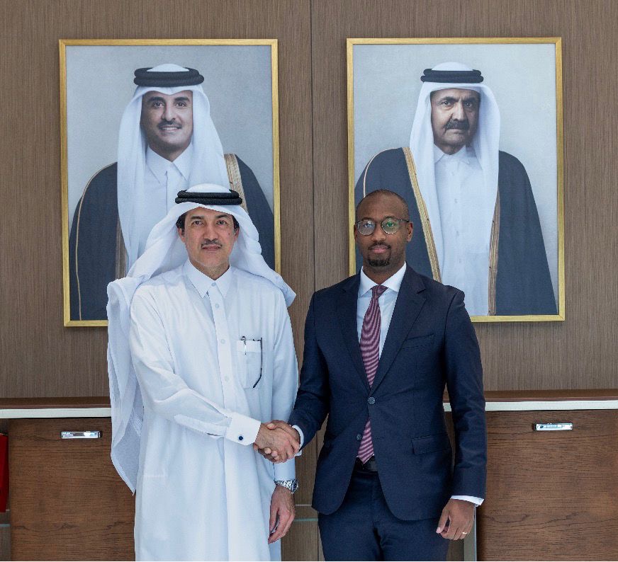 سعادة وزير الدولة لشؤون التجارة الخارجية يجتمع مع السكرتير الدائم لوزارة التجارة والصناعة الرواندية سعادة وزير الدولة لشؤون التجارة الخارجية يجتمع مع السكرتير الدائم لوزارة التجارة والصناعة الرواندية
